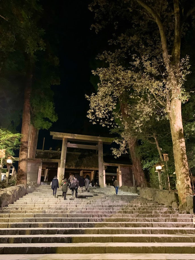 ◇伊勢神宮の夜間参拝と今年の美しいものはじめ