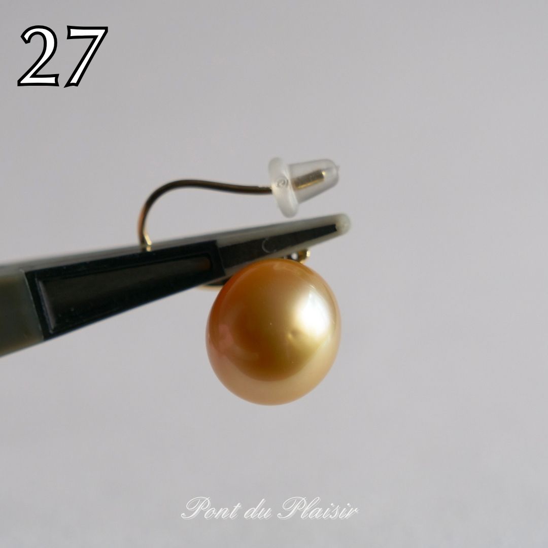 27_K18YG製白蝶真珠(ゴールデン)ピアス